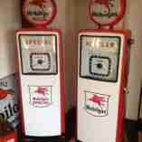 Avery Hardoll Petrol Pump in Mobilgas Livery